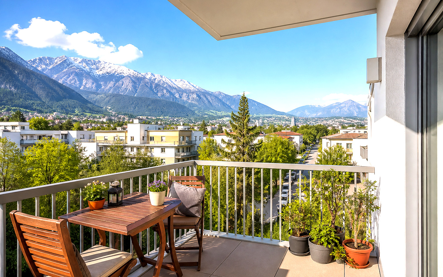 Berge im Alltag als helles Symbolbild für innsbruckerin.at
